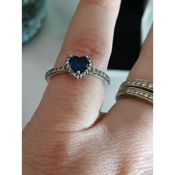 Pandora Sparkling Blue Elevated Heart Ring Size 7 S925 ALE Silver, Zirconia Halo - Picture 6 of 12